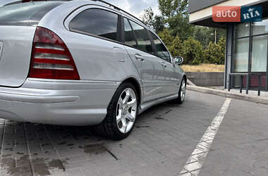 Универсал Mercedes-Benz C-Class 2001 в 