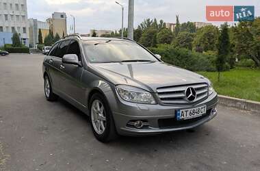 Универсал Mercedes-Benz C-Class 2009 в 