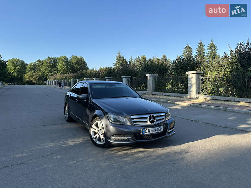 Mercedes-Benz C-Class 2013