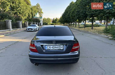 Седан Mercedes-Benz C-Class 2013 в 