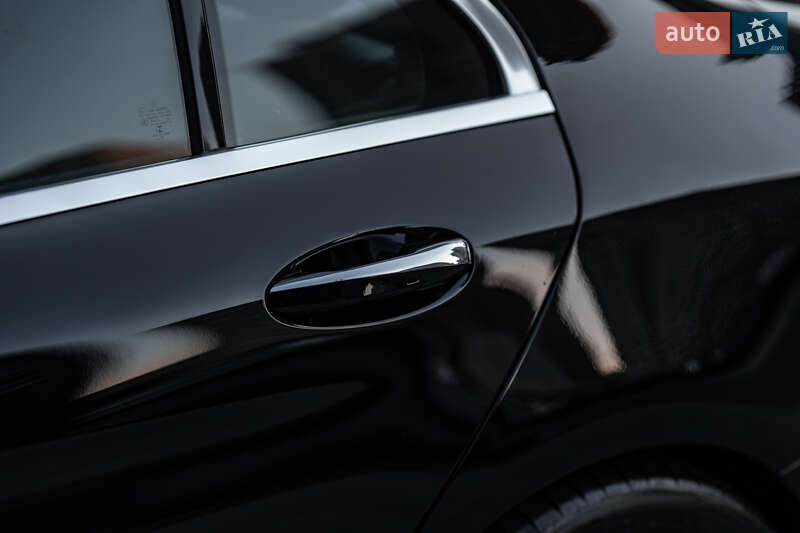 Седан Mercedes-Benz C-Class 2019 в Києві