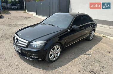Седан Mercedes-Benz C-Class 2011 в 