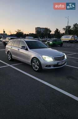 Универсал Mercedes-Benz C-Class 2008 в 