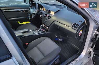Универсал Mercedes-Benz C-Class 2008 в 