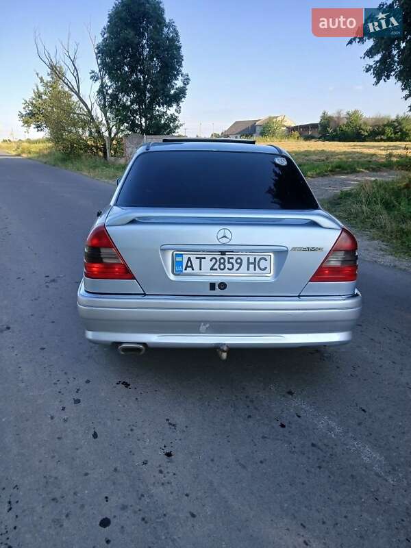 Седан Mercedes-Benz C-Class 1993 в Ивано-Франковске