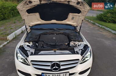 Седан Mercedes-Benz C-Class 2017 в 