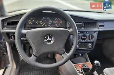 Седан Mercedes-Benz C-Class 1992 в 