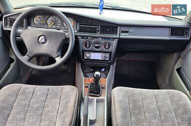 Седан Mercedes-Benz C-Class 1992 в 
