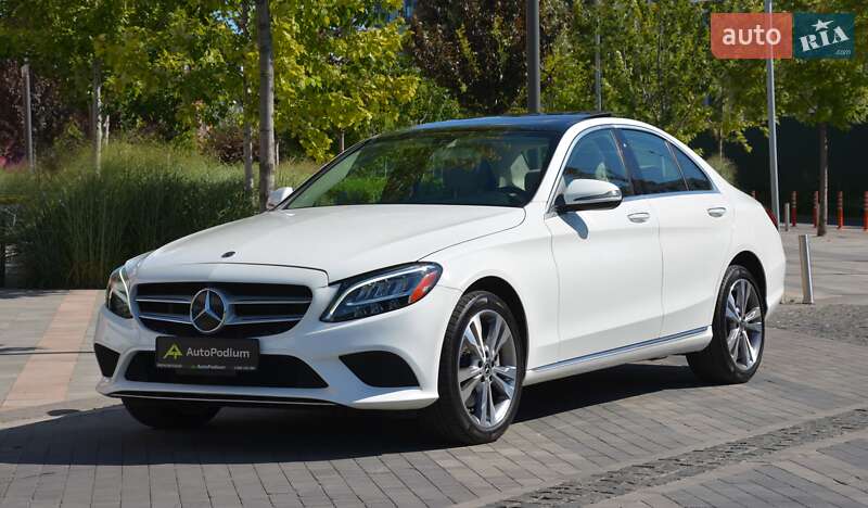 Седан Mercedes-Benz C-Class 2019 в Киеве