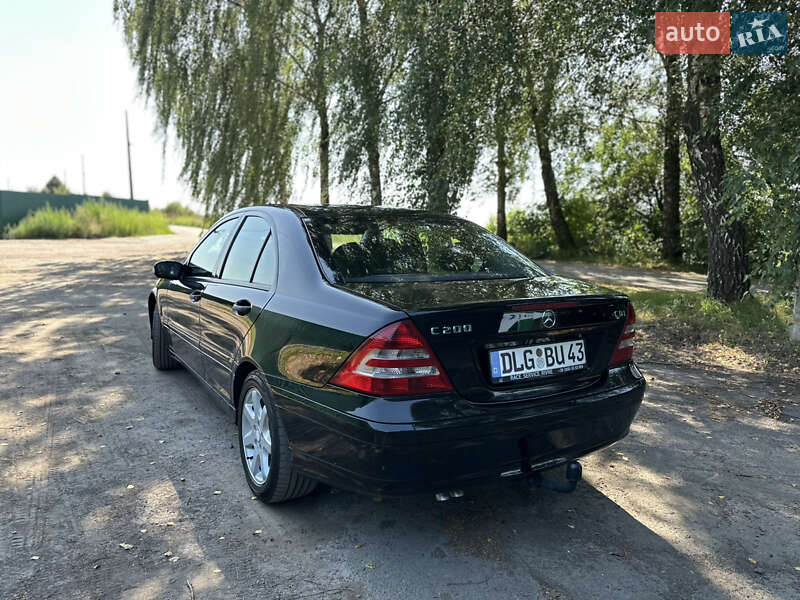 Седан Mercedes-Benz C-Class 2007 в Дубно