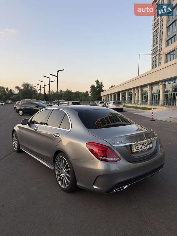 Седан Mercedes-Benz C-Class 2015 в 