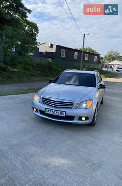 Универсал Mercedes-Benz C-Class 2009 в 