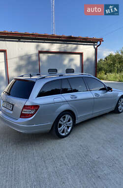 Универсал Mercedes-Benz C-Class 2009 в 