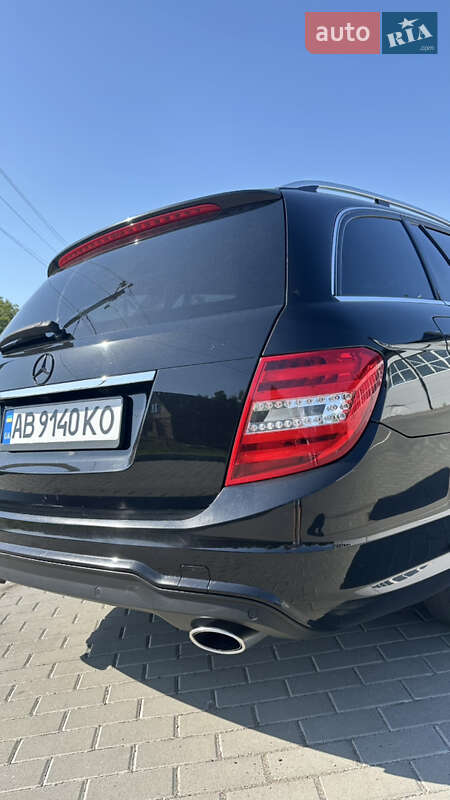 Універсал Mercedes-Benz C-Class 2011 в Бершаді
