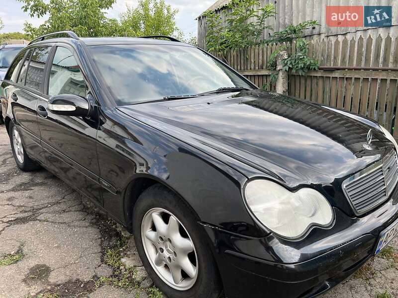 Mercedes-Benz C-Class 2003 Mercedes-Benz C-Class 2003
