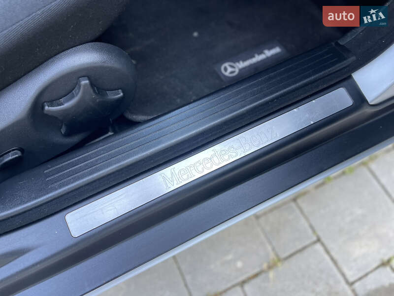 Универсал Mercedes-Benz C-Class 2005 в Ровно