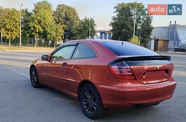 Купе Mercedes-Benz C-Class 2001 в 