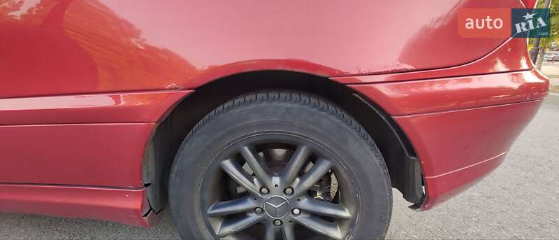Купе Mercedes-Benz C-Class 2001 в Запоріжжі