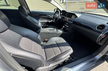 Купе Mercedes-Benz C-Class 2011 в 