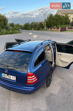 Универсал Mercedes-Benz C-Class 2002 в 