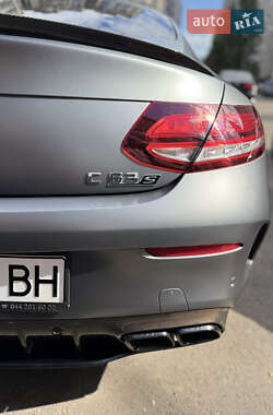 Купе Mercedes-Benz C-Class 2018 в 