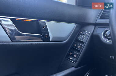 Универсал Mercedes-Benz C-Class 2009 в 