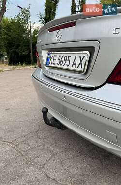 Седан Mercedes-Benz C-Class 2004 в 