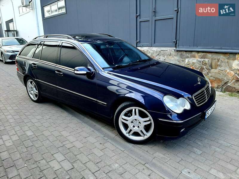 Универсал Mercedes-Benz C-Class 2003 в Стрые фото 5 Универсал Mercedes-Benz C-Class 2003 в Стрые