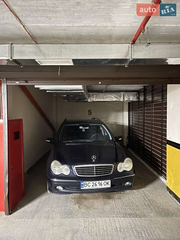 Универсал Mercedes-Benz C-Class 2003 в Стрые фото 31 Универсал Mercedes-Benz C-Class 2003 в Стрые