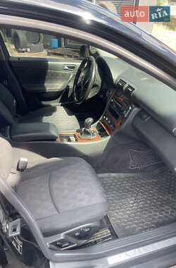 Седан Mercedes-Benz C-Class 2002 в 