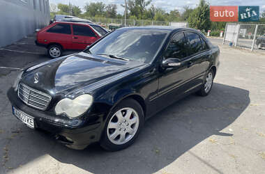 Седан Mercedes-Benz C-Class 2002 в 