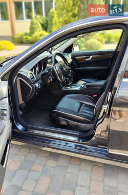 Седан Mercedes-Benz C-Class 2012 в 