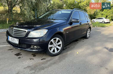 Универсал Mercedes-Benz C-Class 2010 в Киеве