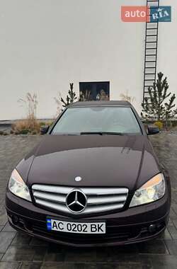 Седан Mercedes-Benz C-Class 2010 в 
