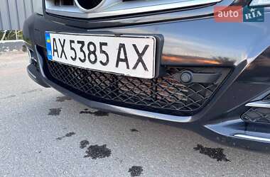 Универсал Mercedes-Benz C-Class 2011 в 