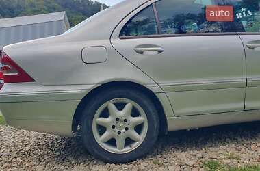Седан Mercedes-Benz C-Class 2002 в 