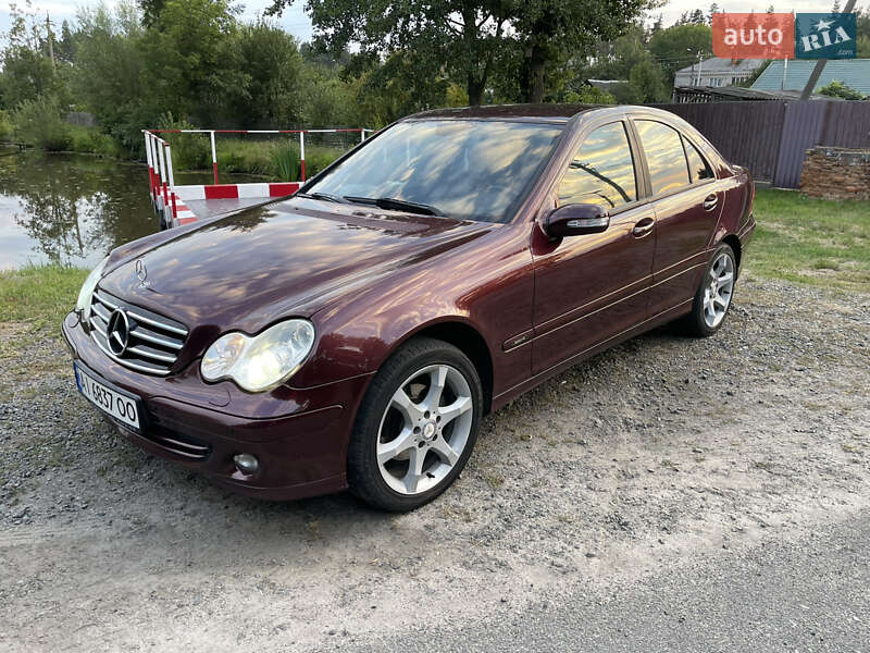 Mercedes-Benz C-Class 2006