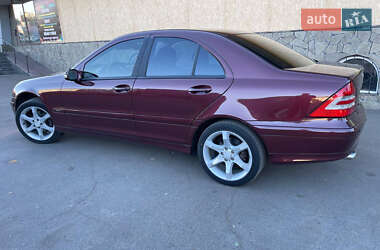 Седан Mercedes-Benz C-Class 2006 в 