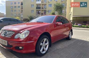 Купе Mercedes-Benz C-Class 2007 в 