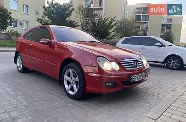 Купе Mercedes-Benz C-Class 2007 в 