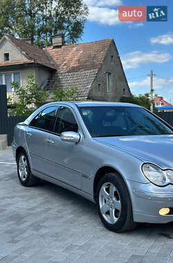 Седан Mercedes-Benz C-Class 2001 в 