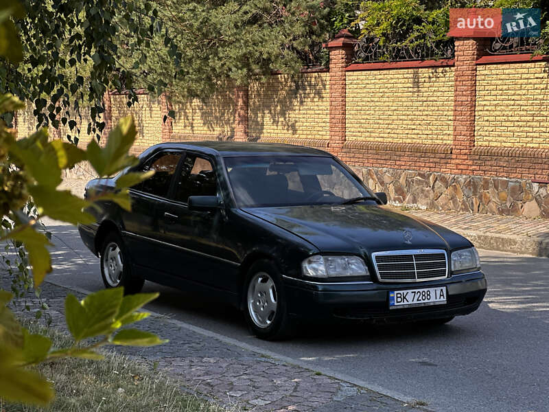 Седан Mercedes-Benz C-Class 1997 в 