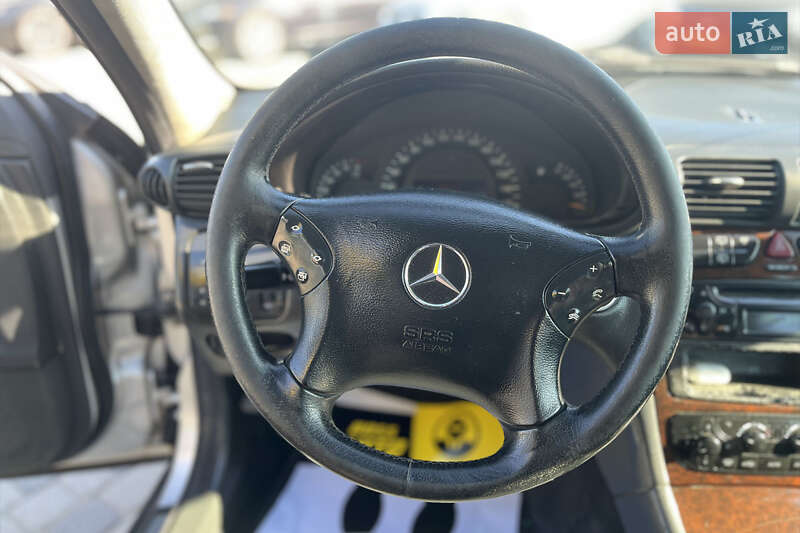 Универсал Mercedes-Benz C-Class 2003 в Мукачево