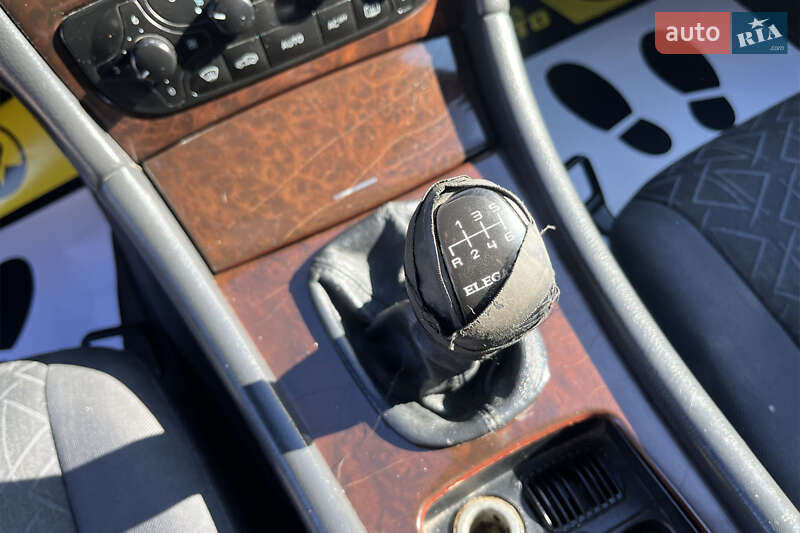 Универсал Mercedes-Benz C-Class 2003 в Мукачево