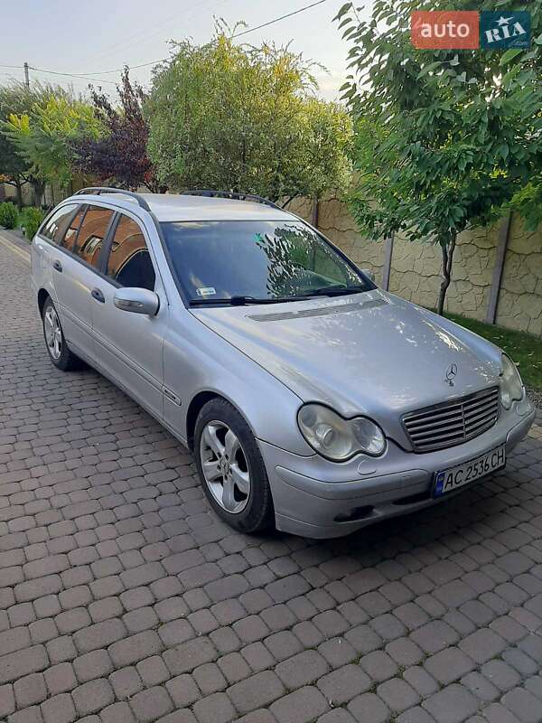 Универсал Mercedes-Benz C-Class 2003 в Луцке