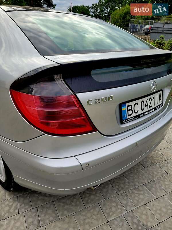 Купе Mercedes-Benz C-Class 2001 в Львове фото 9 Купе Mercedes-Benz C-Class 2001 в Львове