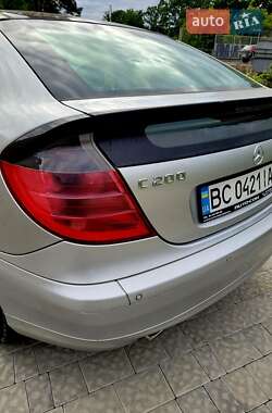 Купе Mercedes-Benz C-Class 2001 в 