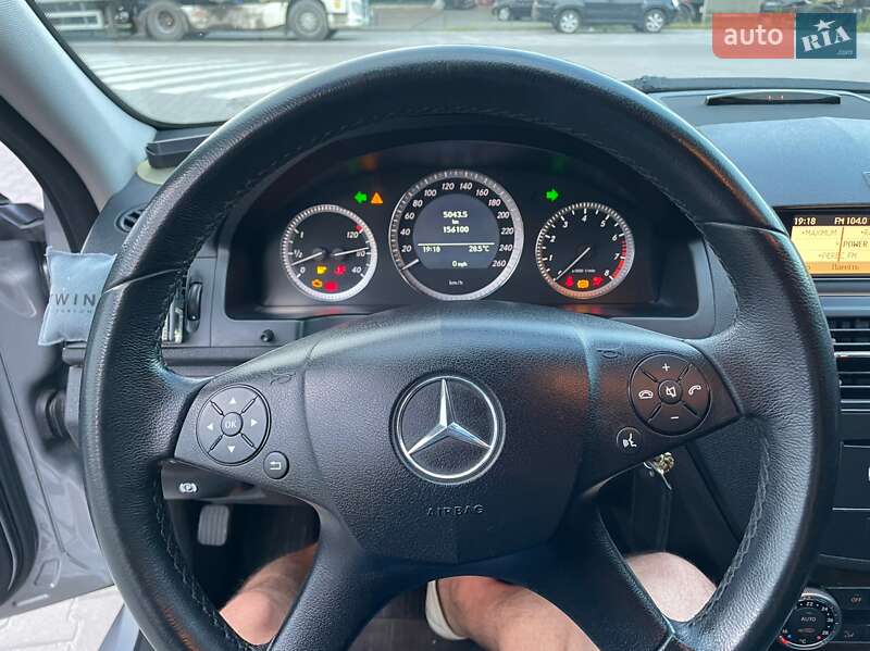 Седан Mercedes-Benz C-Class 2009 в Киеве фото 15 Седан Mercedes-Benz C-Class 2009 в Киеве