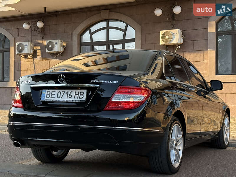 Седан Mercedes-Benz C-Class 2007 в Миколаєві
