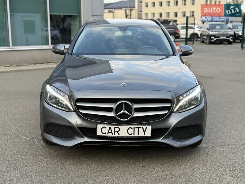Универсал Mercedes-Benz C-Class 2018 в Киеве фото 2 Универсал Mercedes-Benz C-Class 2018 в Киеве
